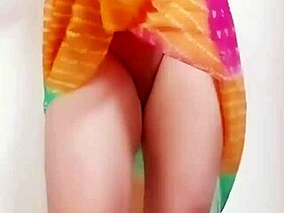 Desi Shemale Hijra's Naked Dance Seduces Viewers