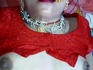 Sasur's Bahu Bursts Into Bedroom For Hindi Dirty Talk Seduction