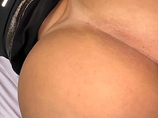 voluptuous stepmom's FAT ASS begs for HARD COCK all afternoon dad fails her