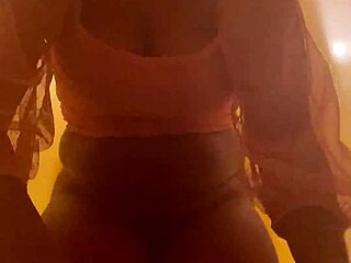 Alliyahaleciascott's tight wet pussy drips in update pissing