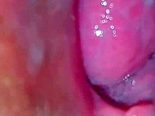 Closeup CLOSE-UP PUSSY Husband FINGERS WIFE'S Juicy Beaver!