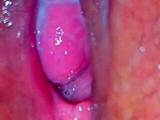 Closeup CLOSE-UP PUSSY Husband FINGERS WIFE'S Juicy Beaver!
