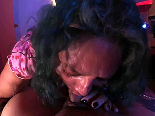 asmr wet closeup mamada deepthroat swallow cum