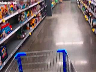 met random shopper with huge dick while his girlfriend watched us bareback