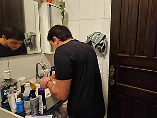 Greluda milf always cheats on corno with my cock.