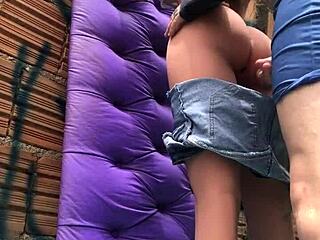 🍑 pounding married ass with sex toy in the favela