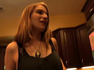 Ela Darling and Sovereign Syre jam toys deep in each others pussies