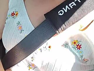 why's yannin groped so hot in the car with that huge latina ass?