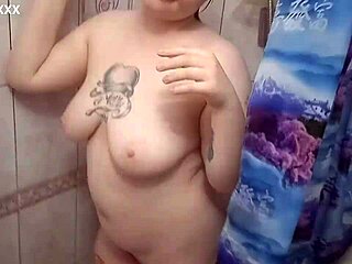 Amateur couple fucks hard in bathroom right after shower!