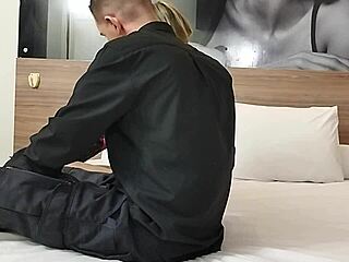 Behind Motel Scenes Curvy MILF Deepthroats Before Creampie Fuck