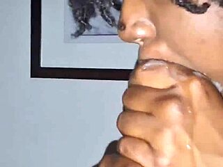 big round ebony ass sways outdoor before deepthroating bbc to cum