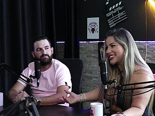 Sofreram preconceitos e quando estao com tesao fazem videos amadores seu casamento nao durou e no reality show - juli figueira e felipe larrossa sheer red