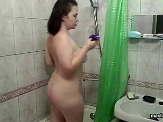 plump tattooed alice toying her wet pussy in the shower