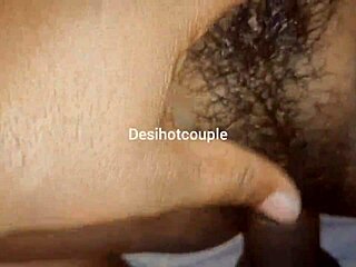 Desi indian village bhabhi fuking in green saree