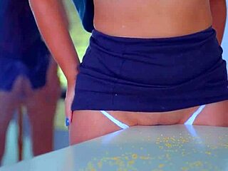 I fuck the corner of a table and it felt so funckig hot