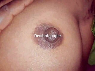 Desi indian village bhabhi fuking in green saree