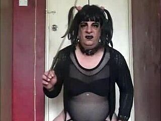 Bisexual Crossdresser Makes Piss Videos For Haters