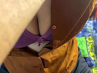 Step Brother Fucked Her Pussy When It Was Seen Through Torn Pants