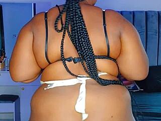 Ebony babe mara exotic shakes fat ass and spreads asshole